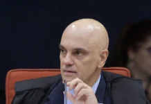 Alexandre de Moraes determina transferência de Bolsonaro para Papudinha