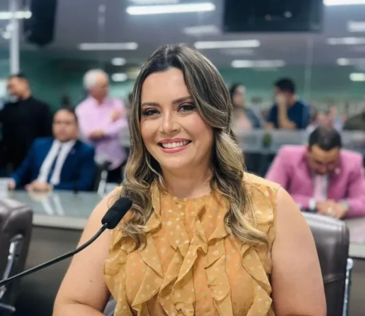 Em defesa da causa animal, Waléria Assunção reforça cobrança por políticas públicas e hospital veterinário municipal