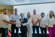 Lucas Ribeiro assina termos de fomento e destaca maior apoio já realizado a eventos do período carnavalesco em Campina Grande