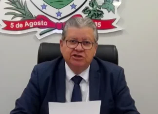 Na abertura dos trabalhos da ALPB, João Azevêdo destaca importância do diálogo entre poderes