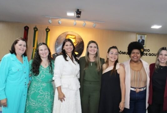 Aninha Cardoso celebra chegada de Kallyna Dias e destaca união na oposição em Campina Grande