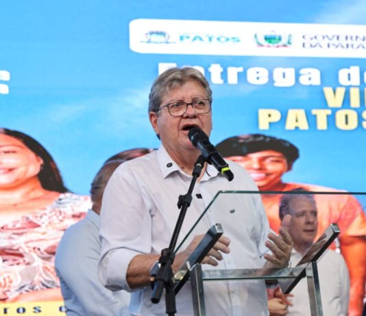 João Azevêdo entrega 128 apartamentos em Patos e amplia acesso à moradia no Sertão