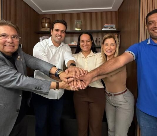 Lucas amplia base em Capim com apoio da prefeita e reforço de aliados no Vale do Mamanguape