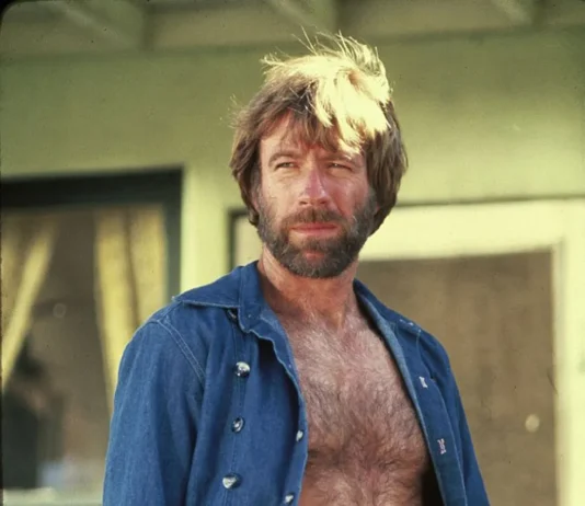 Chuck Norris, lenda dos filmes de ação e das artes marciais, morre aos 86 anos