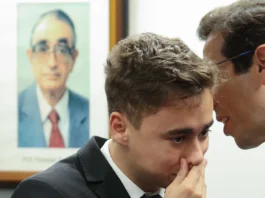 Deputados do PT pedem investigação contra Nikolas Ferreira por uso de avião em campanha de 2022