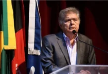 Dalton Gadelha sinaliza apoio a Lucas Ribeiro e admite aproximação do Podemos com base governista