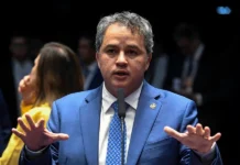 Discurso de “corrupção zero” contrasta com citação de Efraim em relatório do Coaf