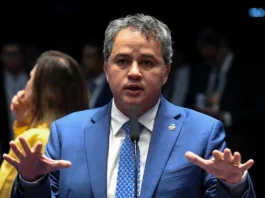 Discurso de “corrupção zero” contrasta com citação de Efraim em relatório do Coaf