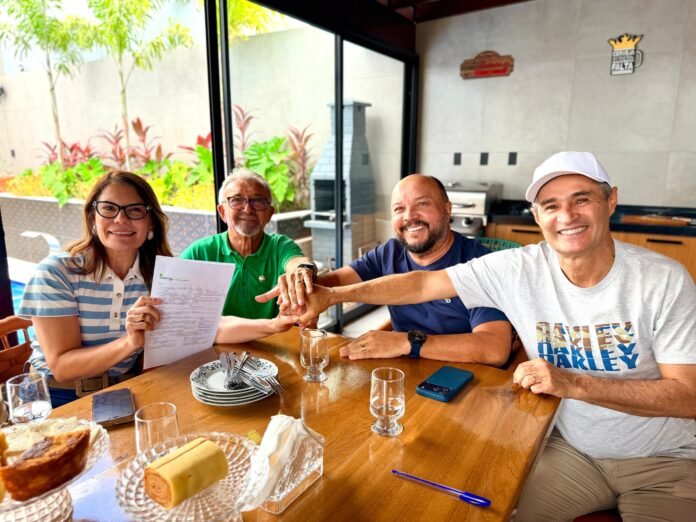 8330f842-435a-4bd2-a00b-99b41a118a9a