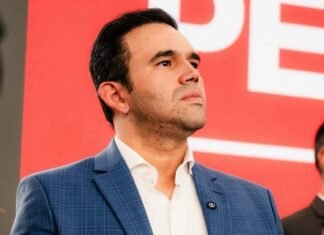 Mesmo morando em condomínio de luxo, Jhony Bezerra alega miserabilidade e tem pedido negado pela justiça