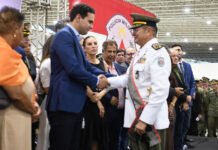 Lucas Ribeiro empossa novo procurador-geral e prestigia passagem de comando da Polícia Militar em agenda de valorização das instituições