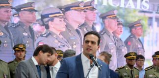 Lucas Ribeiro entrega atos promocionais a oficiais da Polícia Militar da Paraíba e destaca valorização do Governo na Segurança Pública