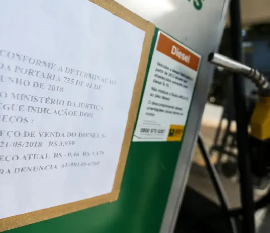 Óleo diesel cai pela 4ª vez em cinco semanas e acumula recuo de 4,5%