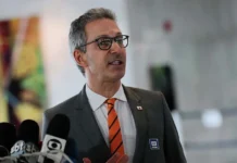 Romeu Zema confirma visita a Campina Grande e inicia agenda de pré-campanha na cidade
