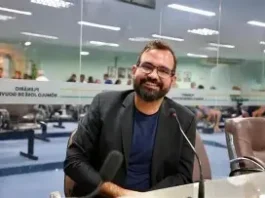 PSOL deve anunciar apoio às pré-candidaturas de João Azevêdo e Veneziano ao Senado