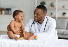 Campina Grande e João Pessoa têm mais de 60% dos médicos que atendem crianças sem especialização em pediatria
