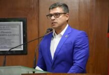 MP Eleitoral pede impugnação de candidatura de Vitor Hugo por ligação com facção