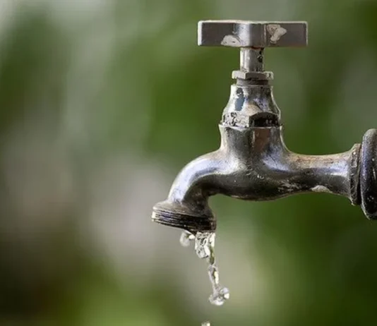 Bairros de Campina Grande e outras cidades ficam sem água neste domingo (23)