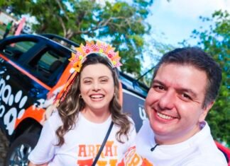Waléria Assunção e Diego Tavares realizam adesivaço nesta em Campina Grande