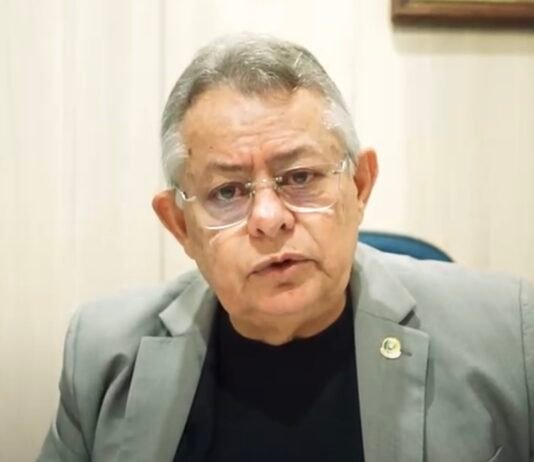 Pimentel Filho questiona tentativa de retirar redução de jornada de servidores por meio de portaria