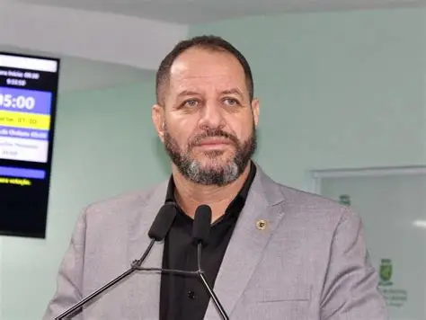 Wellington Cobra comenta episódio durante tribuna livre com motoboys em Campina Grande