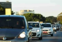 Carros de aplicativo não podem circular com propaganda eleitoral nas Eleições 2026