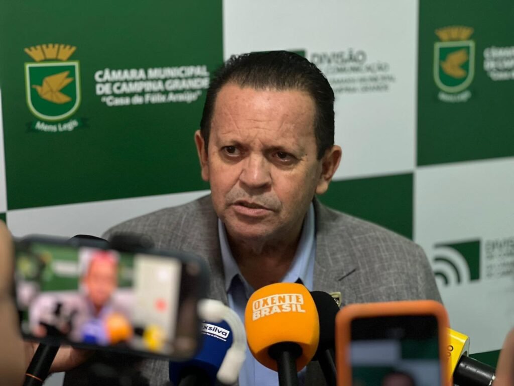Resultado do Ideb é mérito dos profissionais da educação, afirma Olimpio Oliveira, que defende valorização real Resultado do Ideb é mérito dos profissionais da educação, afirma Olimpio Oliveira, que defende valorização real
