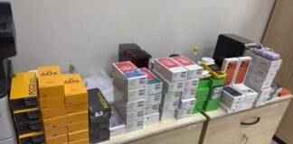 Homem é preso suspeito de vender produtos importados sem nota fiscal em shopping de Campina Grande