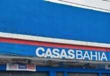Justiça suspende demissões em massa feitas pelo Grupo Casas Bahia e proíbe novos cortes