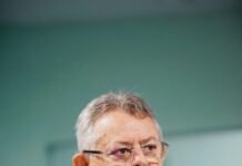Projeto de lei de Pimentel Filho propõe câmeras com transmissão ao vivo para pais em escolas públicas e privadas