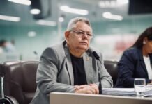 Projeto de Pimentel Filho que cria Cartão Material Escolar é aprovado na Câmara