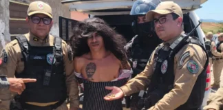 Homem preso vestido de mulher participou de furto de armas usadas contra Lampião