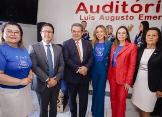 Primeira-dama Camila Mariz destaca ações de cidadania e direitos humanos durante abertura do projeto “Voz que Liberta”